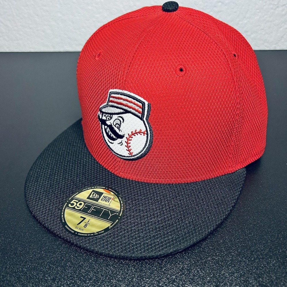 New Era 59FIFTY Cincinnati Reds Mr Red Fitted Hat 7 1/8 MLB On Field Cap Red - Picture 2 of 12